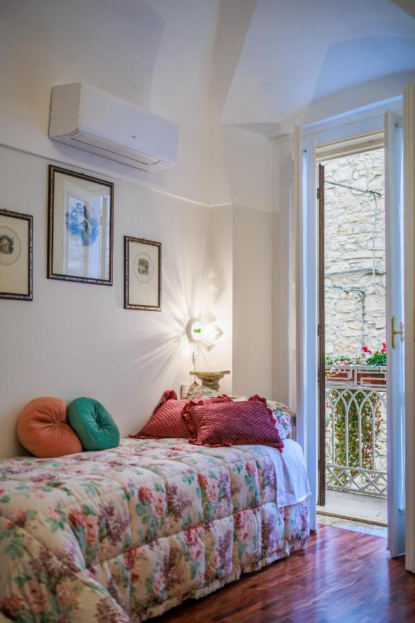 B&B Corso Vittorio Venosa Εξωτερικό φωτογραφία
